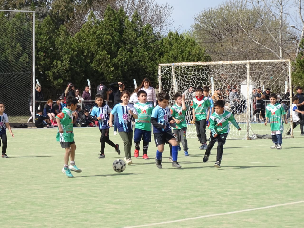 Otra jornada de fútbol y sonrisas en el Torneo “Entre Barrios” 2024 