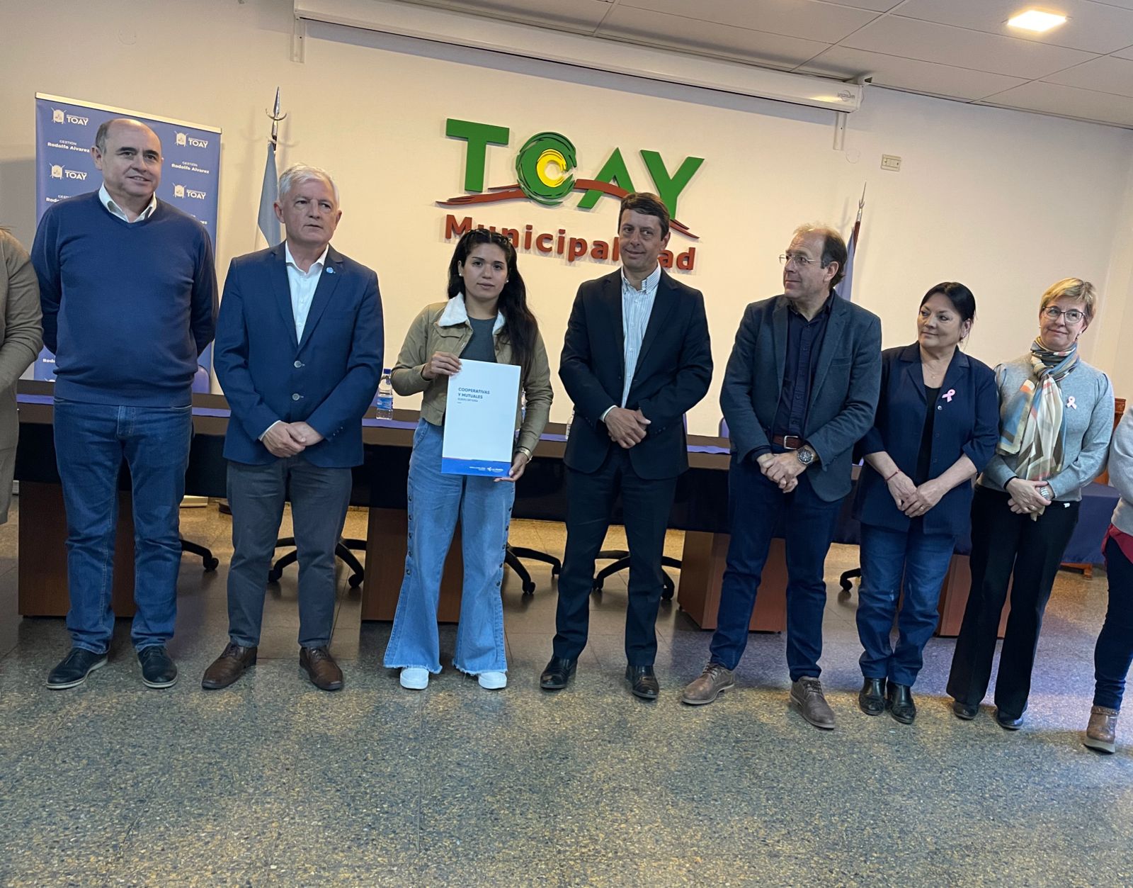 Cooperativa de ladrilleros de Toay recibió aporte económico para insumos