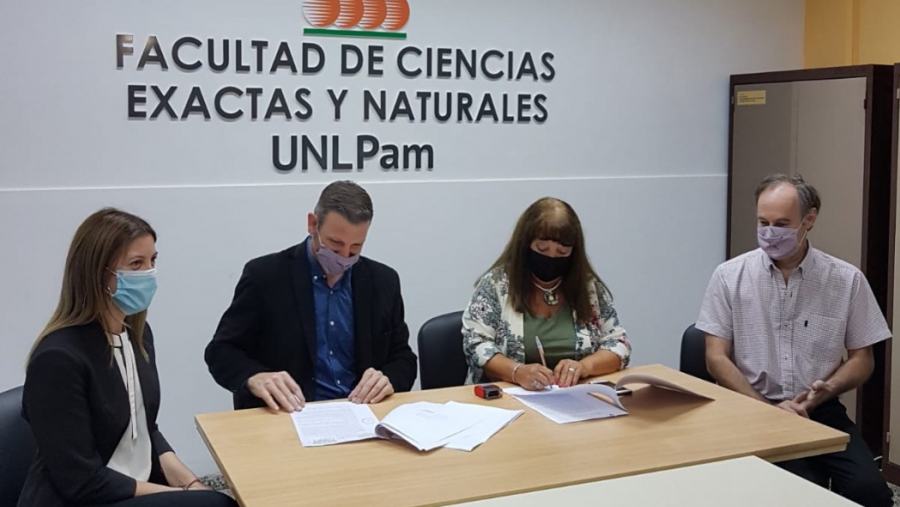 Se firmó convenio para el estudio de tierras raras en La Pampa