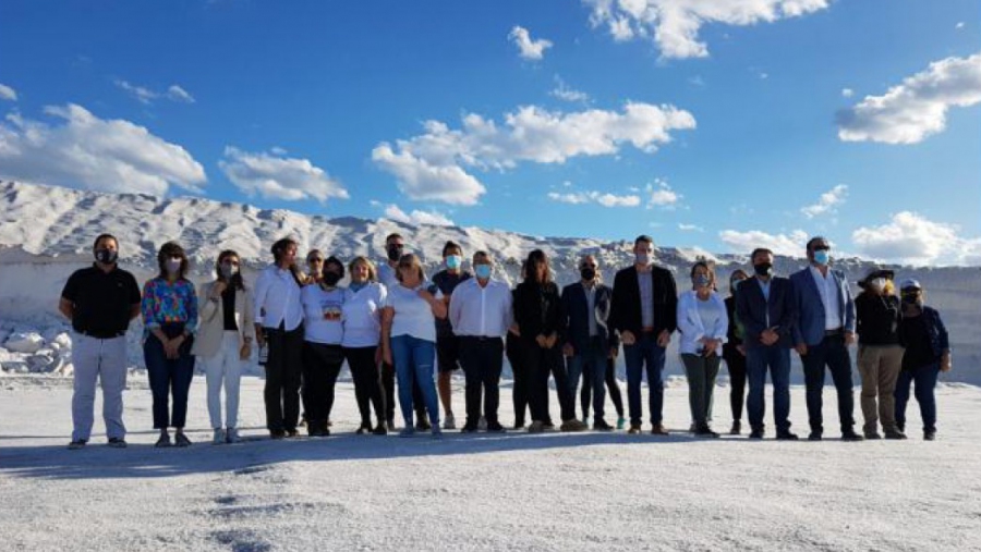 Inauguran el primer circuito turístico educativo salinero de La Pampa