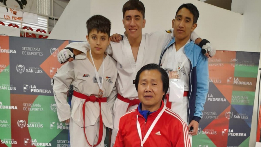 Taekwondo: pampeanos vuelven con medallas desde San Luis 