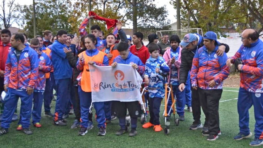 Reconocen el desarrollo y crecimiento del fútbol inclusivo en La Pampa  