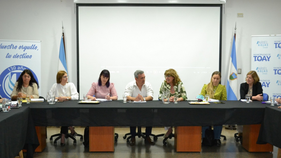 Toay: funcionarias de Educación participaron del Consejo Educativo Local 