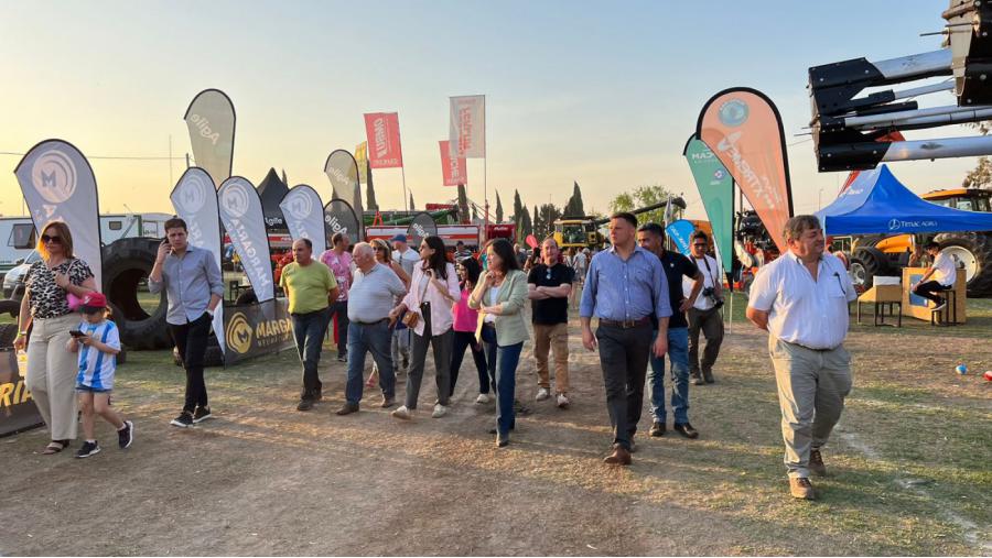 La 15 edición de la Expo Castex tuvo el merecido acompañamiento local y provincial